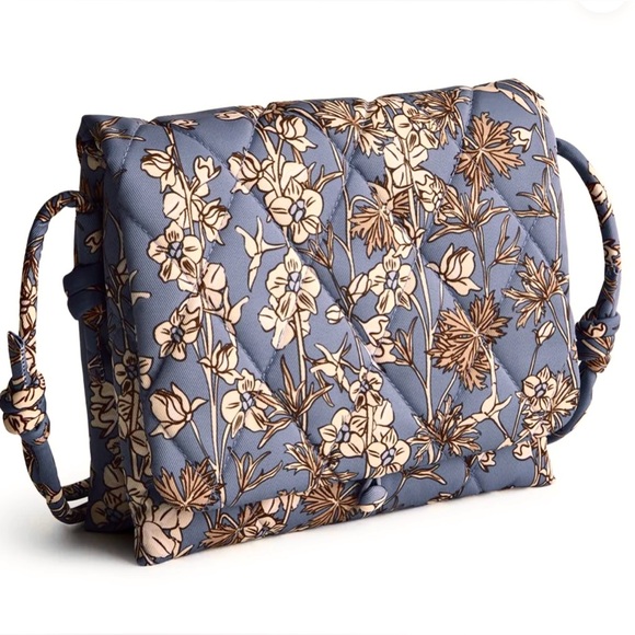 Vera Bradley NWT Larkspur Delphinum Multifunction Hip Bag - Picture 1 of 4